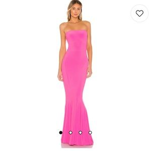 BNWT REVOLVE Strapless Fishtail Gown in Orchid Pink
Norma Kamali